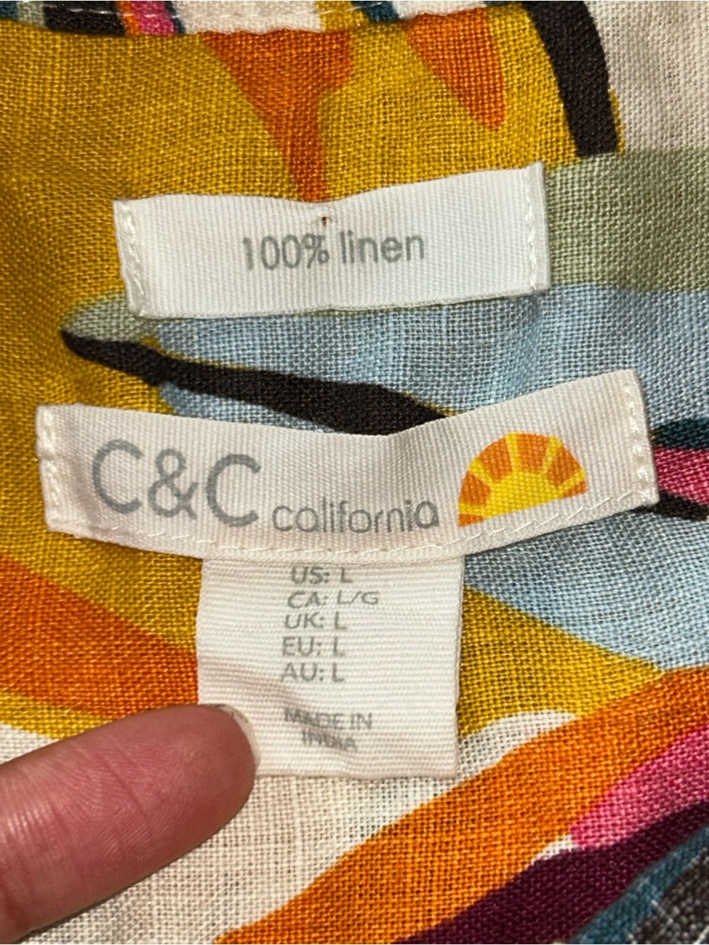 C&C Floral Linen Button-Up Top Size L Coastal - Picture 5 of 7